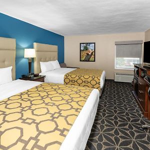 Queen Room Two Queen Beds Non-Smoking